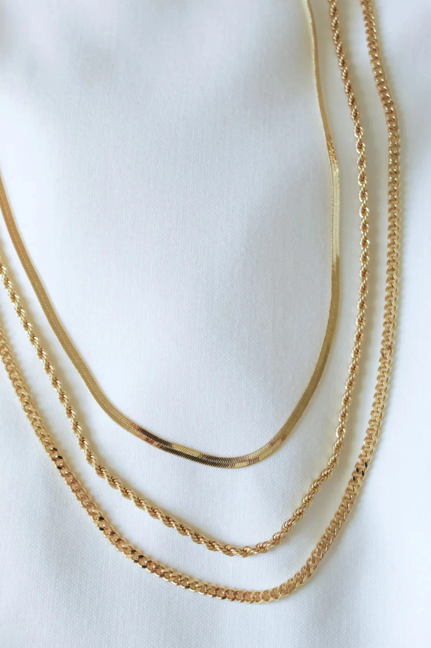 Emile Layer Necklace - Intensery