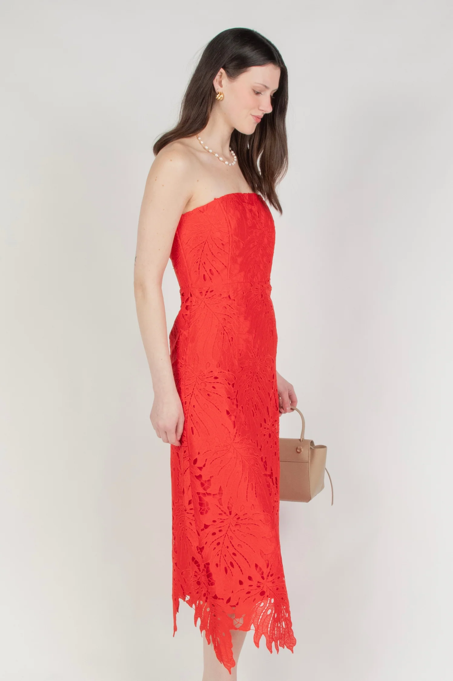 Jessika 3D Lace Scalloped Midi Dress - Intensery