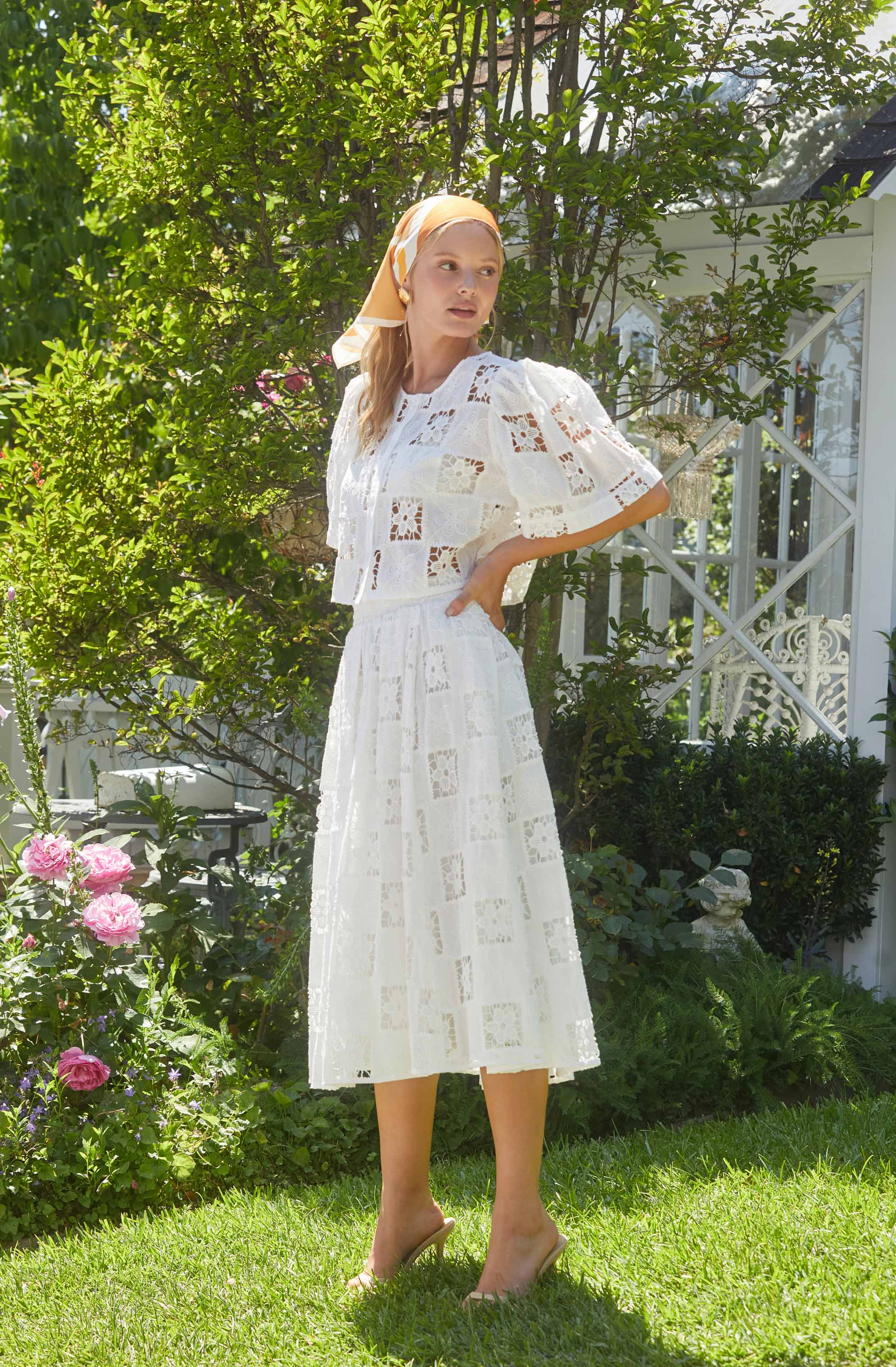 Andolina Crochet Lace Crop Top - Intensery