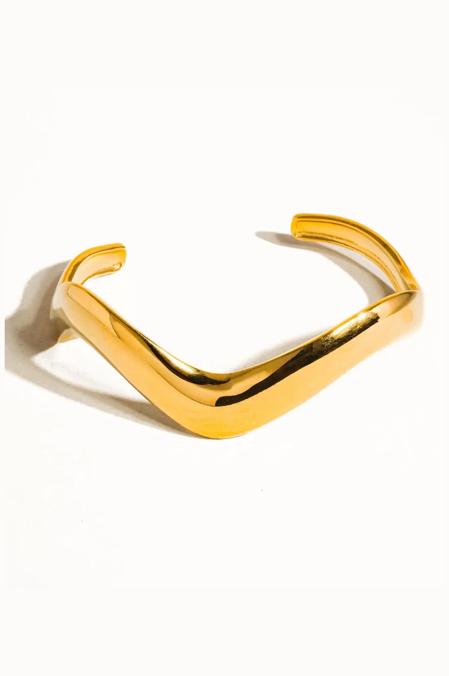 Corey V Shaped Bracelet - Intensery