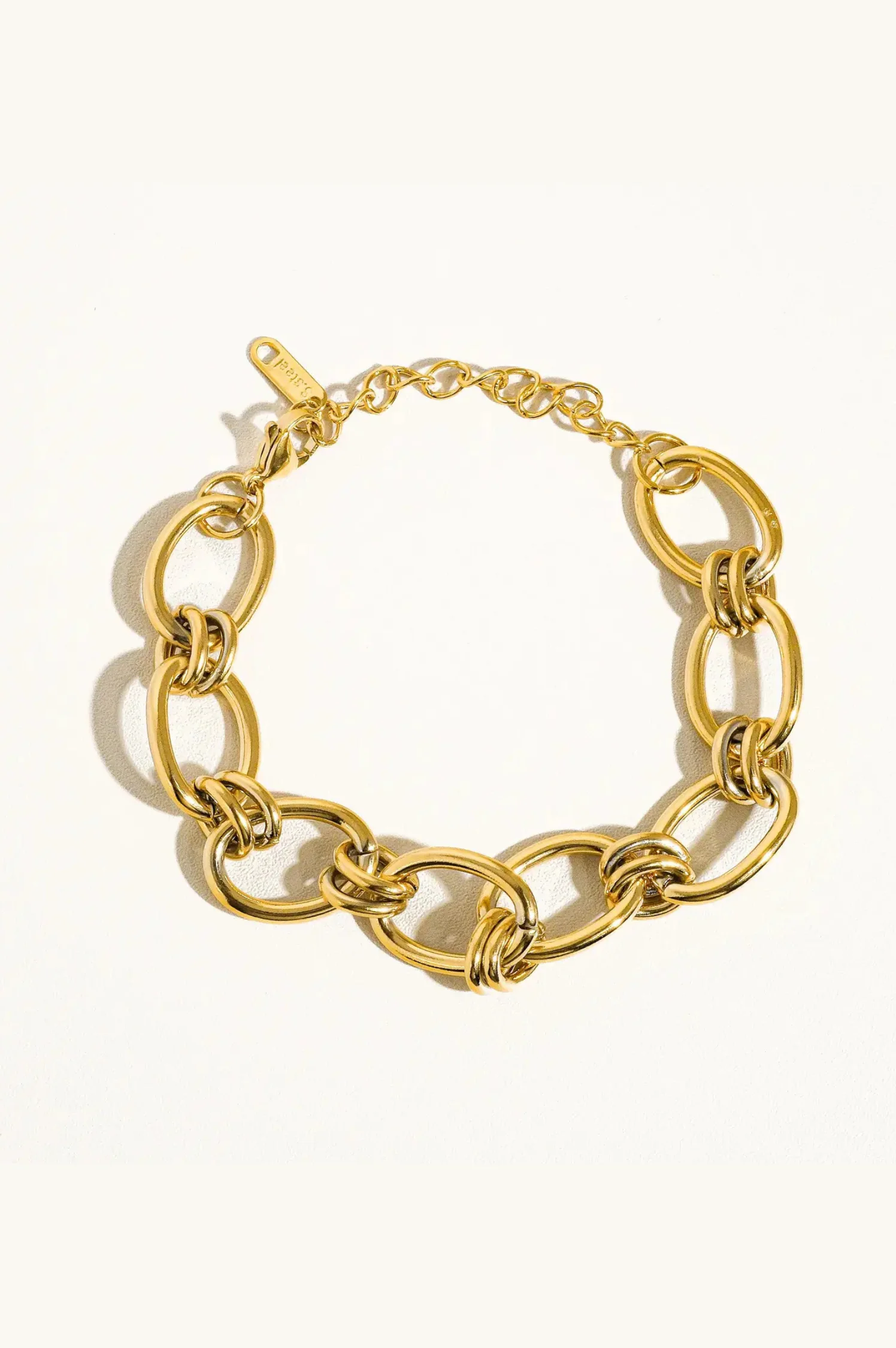 Tila Bold Chain Bracelet - Intensery